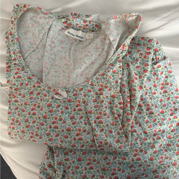 Roller Rabbit Other - Roller Rabbit Pink and Green Floral pajamas